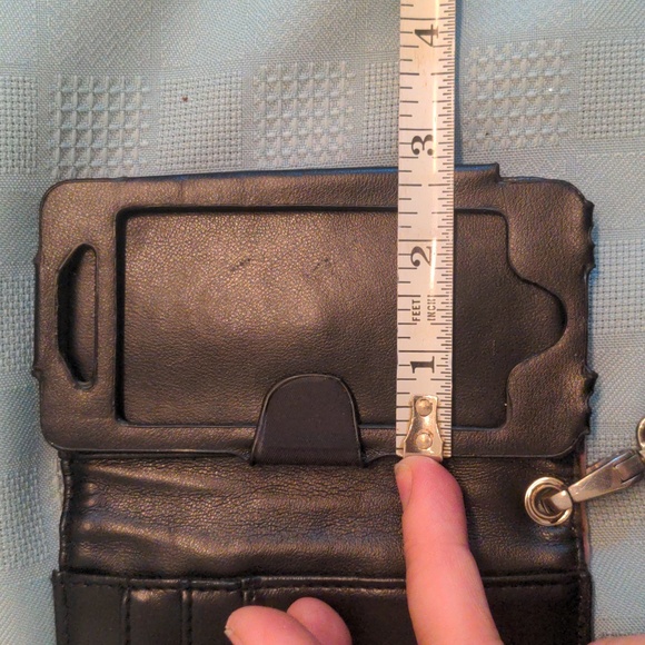 ⭐ 2 / $12 Victoria's secret striped pink clutter clutch (iphone 4/5) - Picture 14 of 16